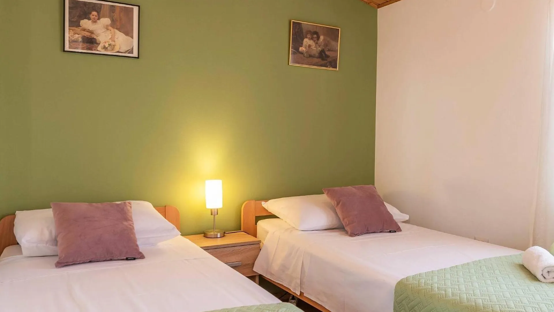 Rustic Villa Margerita With Pool In Porec Kastelir
